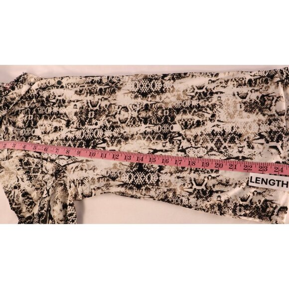 212 Collection Women's Animal Print Button-Up Shirt Size X Large - Picture 9 of 12